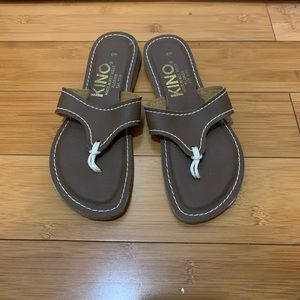 KINO Brown Sandals